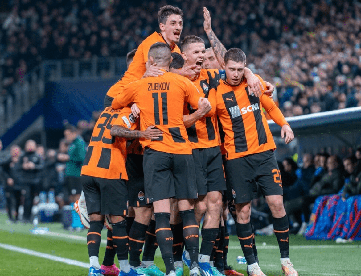 莱万多夫斯基爆冷击败切尔西，绝杀引爆全场！的简单介绍-开云在线